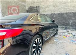 هيونداي أزيرا
